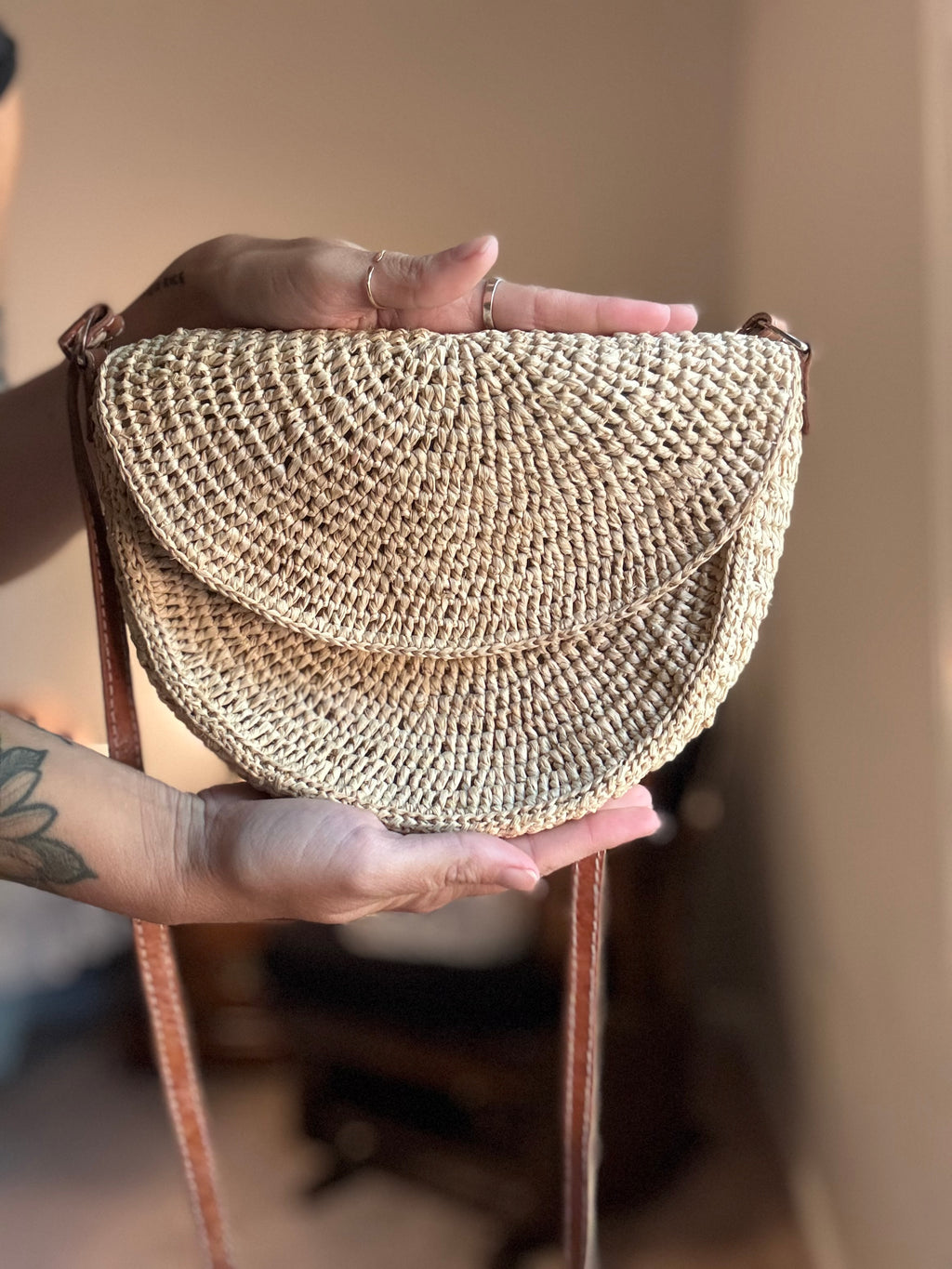 Raw Raffia Cross Body Bag with Leather Strap and Magnetic Closure